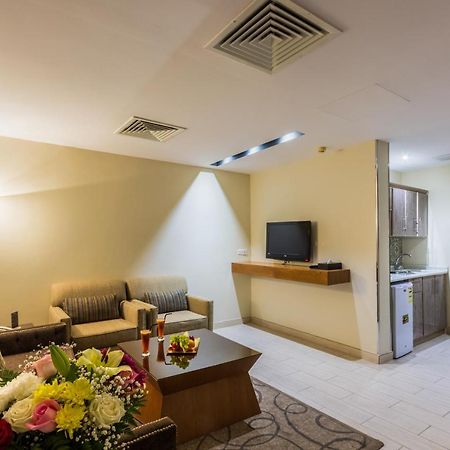 Al Muhaidb Al Diwan - Al Olaya Riad Exterior foto