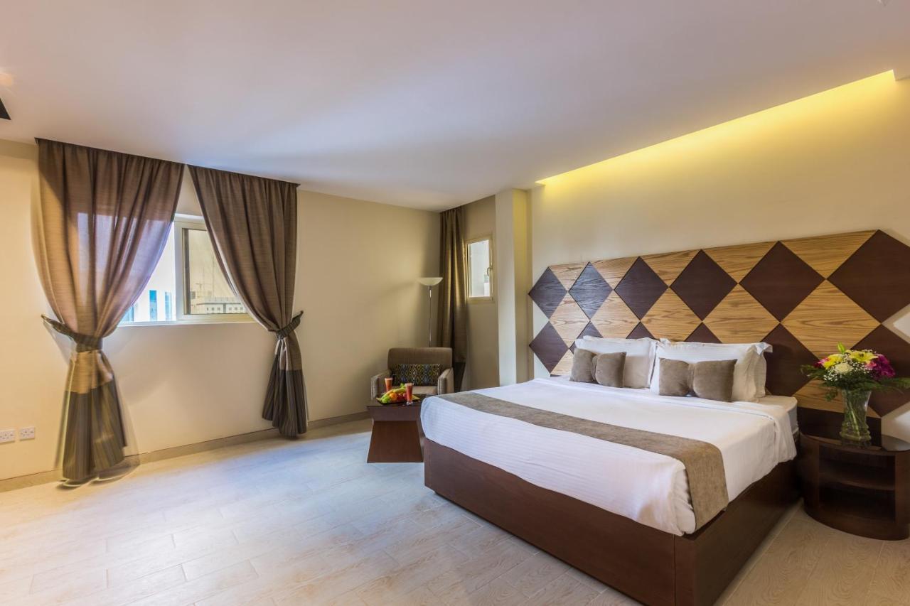 Al Muhaidb Al Diwan - Al Olaya Riad Exterior foto